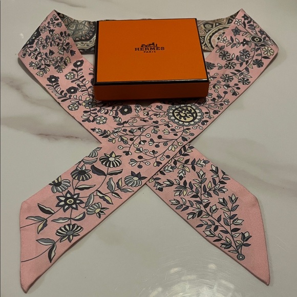 Hermes Accessories - Hermes 'L'Arbre De Vie' Twilly Scarf